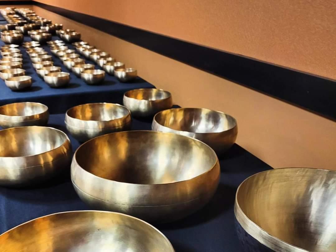 Himalayan singing bowls